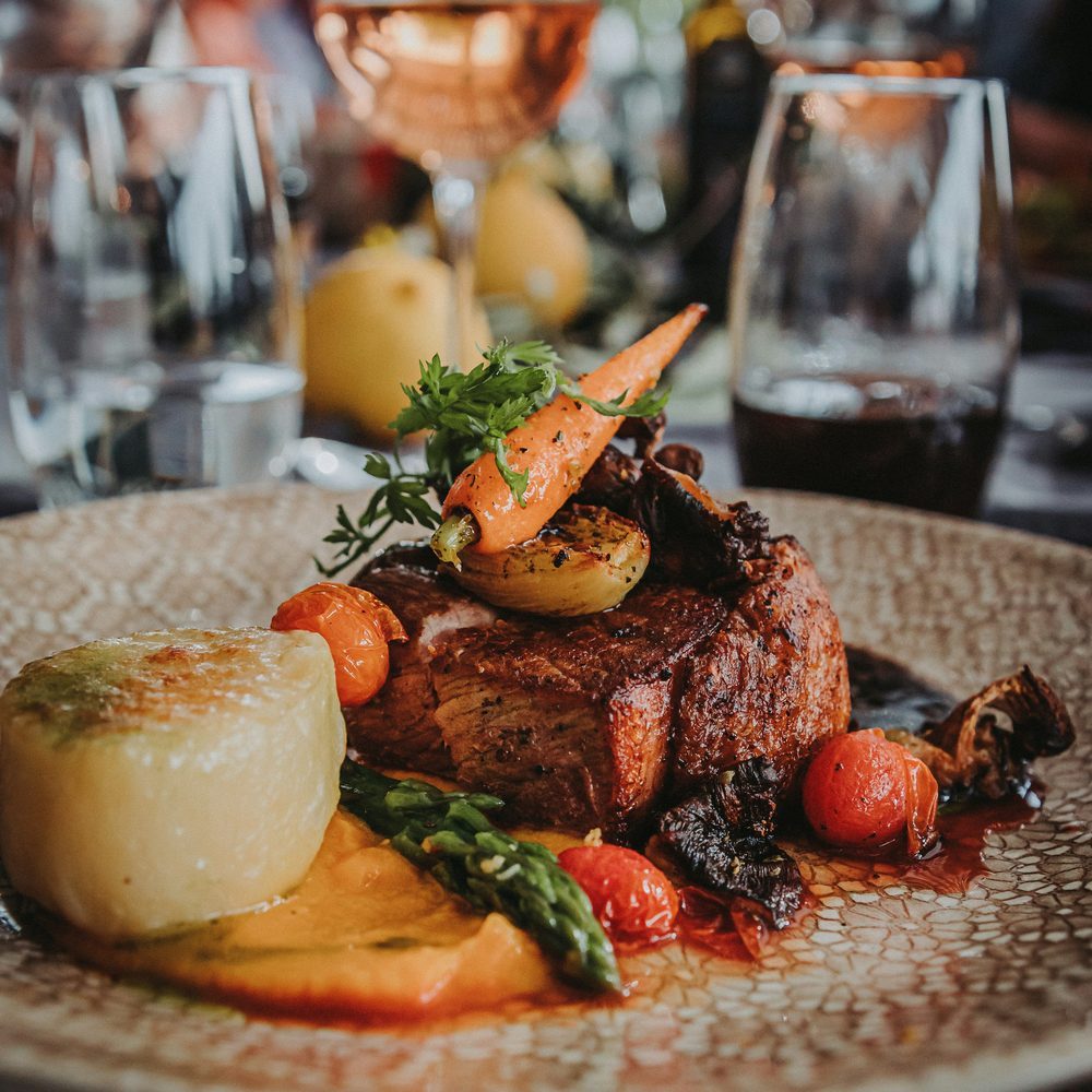 Pavé de bœuf maturé et légumes de saison